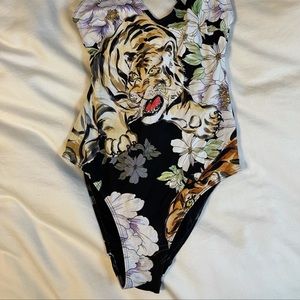 HM swimsuit size 6
